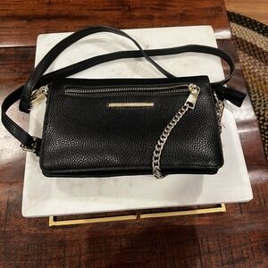 Steve Madden Black Pebbled Cross Body Satchel Bag With Gold Chain, Zipper & Logo